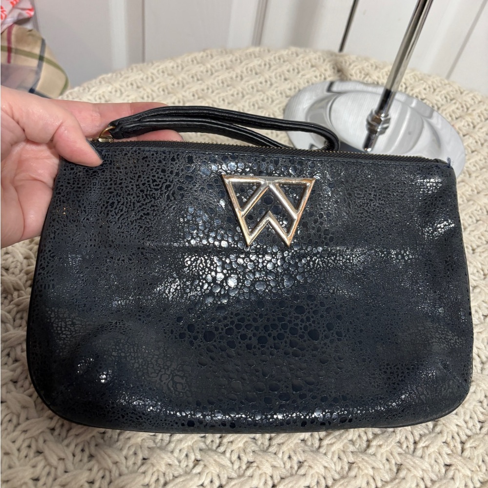 Kelly Wynne Pouch with Wrist Strap